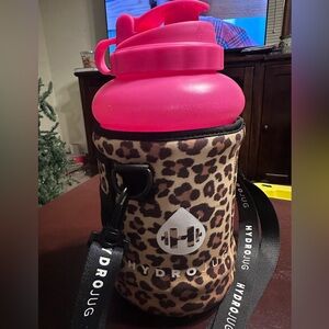 HydroJug Hot Pink with Leopard Sleeve
